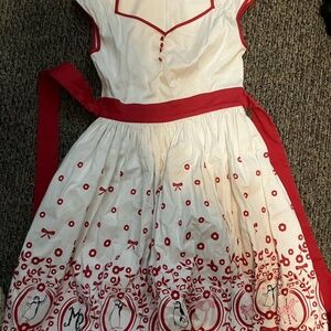 Disney Parks Mary Poppins Dress Size S Well Loved, But Still In Great Shape